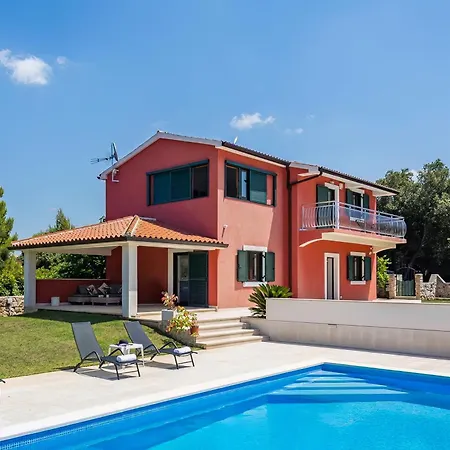 Villa Pool Brijunis Blick - Happy
